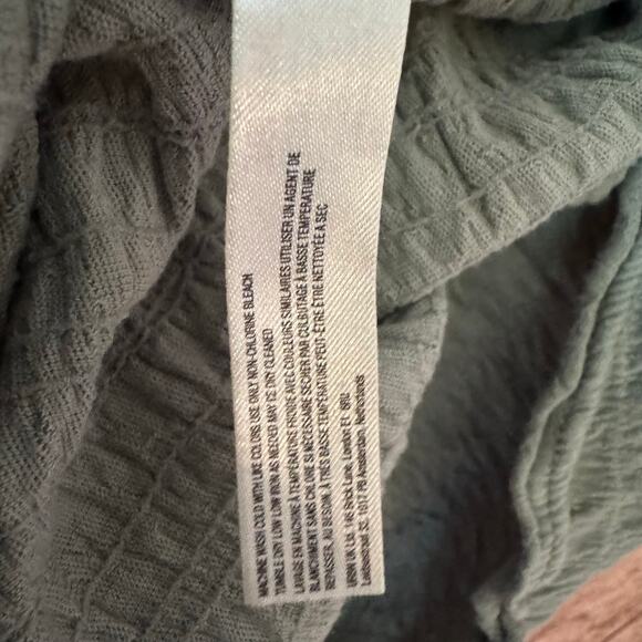 Free People FP Beach Romper Beyond Obsessed Green Puff Sleeve Casual Boho M - Picture 9 of 9